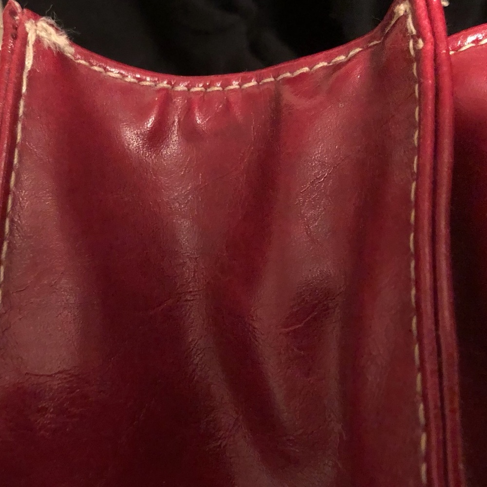 Red Purse - Picture 7 of 9